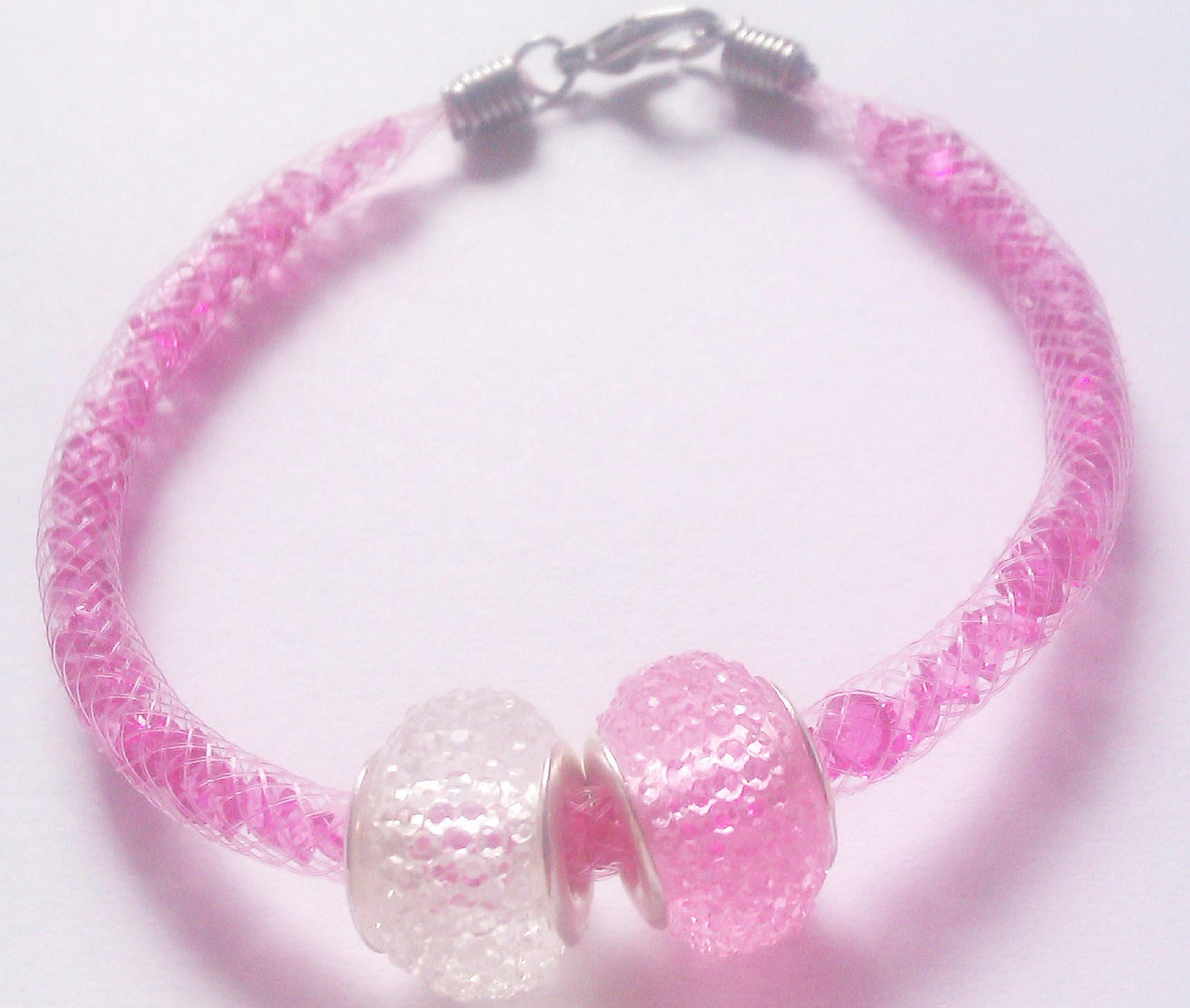 Bižutérna karabínka - zapínanie