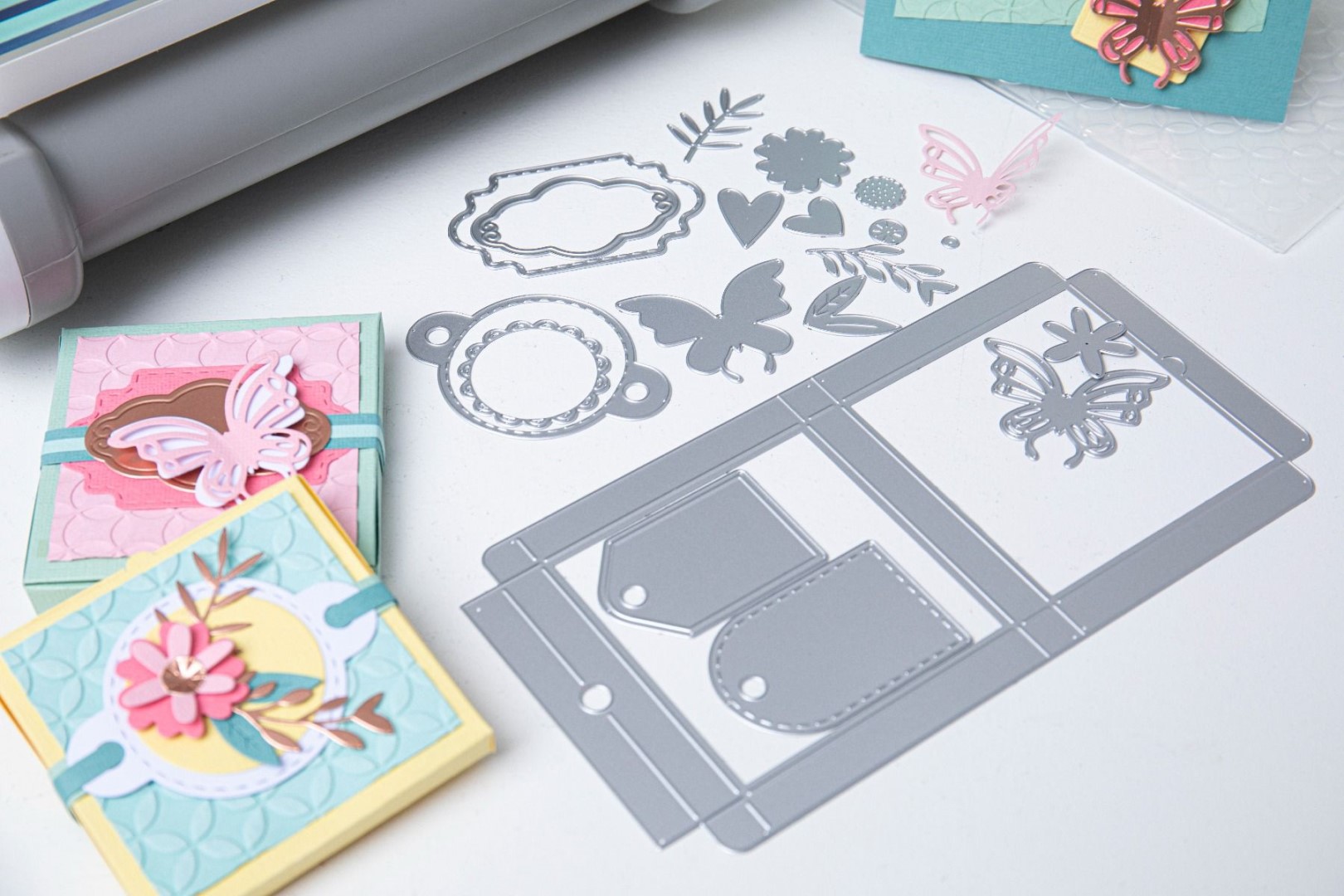 SIZZIX Big Shot Plus A4, vrátane štartovacej sady